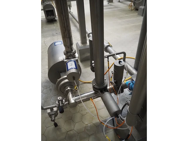 Apv - afbeelding 2 van  6