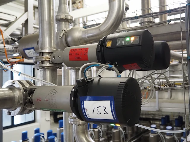 Apv - afbeelding 4 van  8
