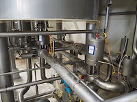 Apv - afbeelding 1 van  6