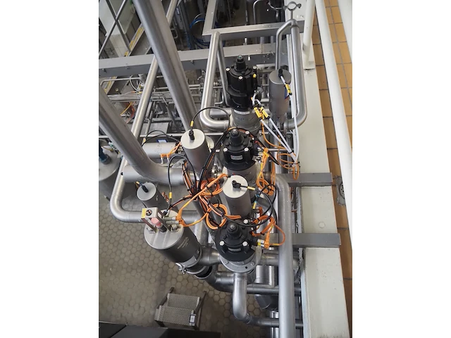 Apv - afbeelding 3 van  5