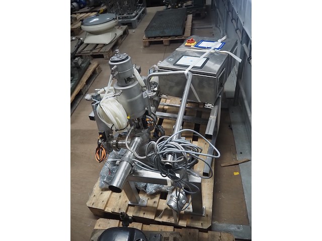 Apv - afbeelding 5 van  11