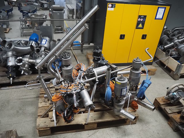 Apv - afbeelding 1 van  12