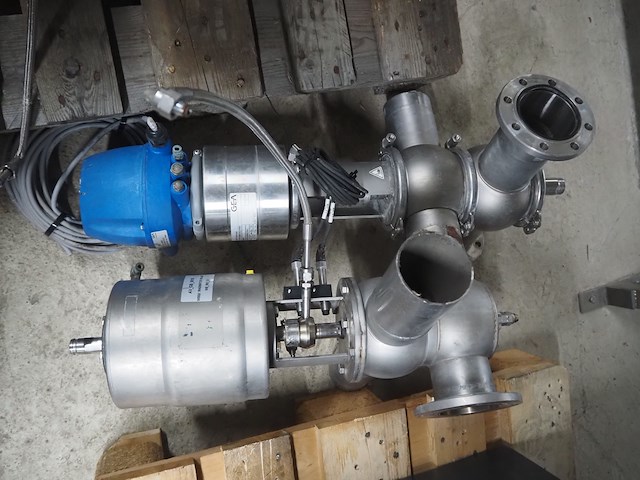 Apv - afbeelding 8 van  11