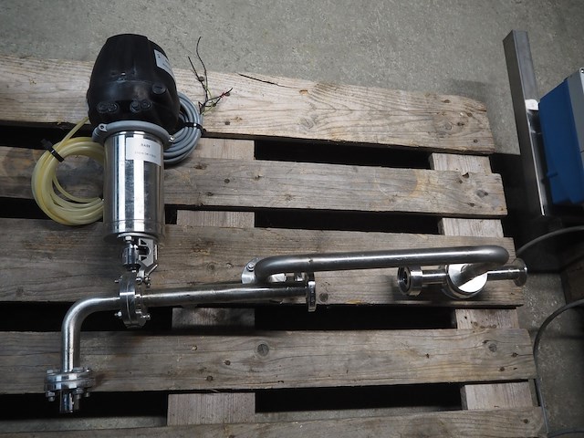 Apv - afbeelding 8 van  12