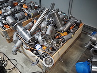 Apv - afbeelding 1 van  12