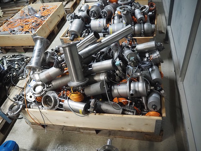 Apv - afbeelding 7 van  12