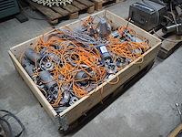 Apv - afbeelding 4 van  10