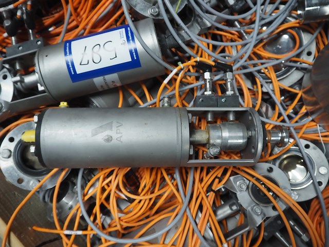 Apv - afbeelding 7 van  10