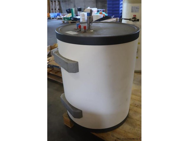Aqua power store b.v. zonneb-boiler type aps 120 l-m - afbeelding 1 van  4
