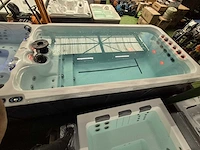 Aqua relax 15 persoons jacuzzi en zwemspa met warmtepomp - afbeelding 2 van  18
