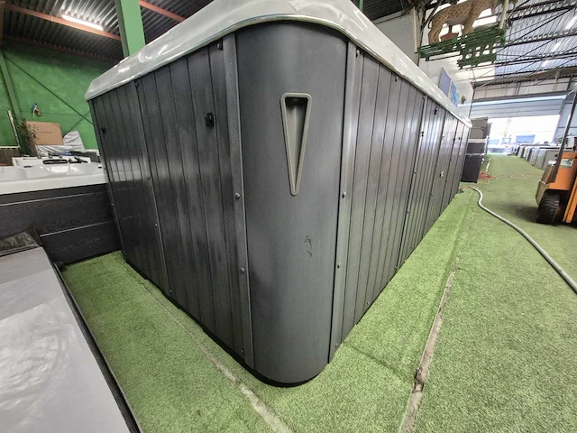 Aqua relax 15 persoons jacuzzi en zwemspa met warmtepomp - afbeelding 7 van  18