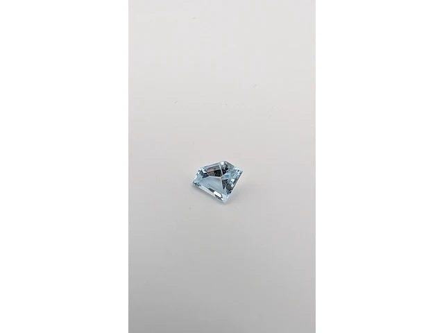 Aquamarine - fancy step cut - 1.21cts, blauw - afbeelding 2 van  5
