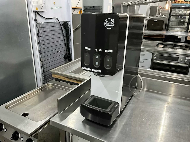 Aquator lattiz 2.0 melkdispenser - afbeelding 1 van  5