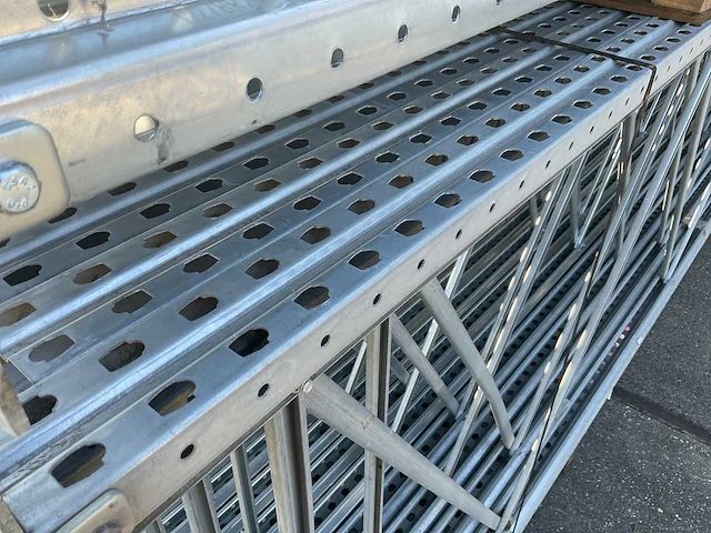 Ar racking - palletstelling 29 secties - afbeelding 5 van  6