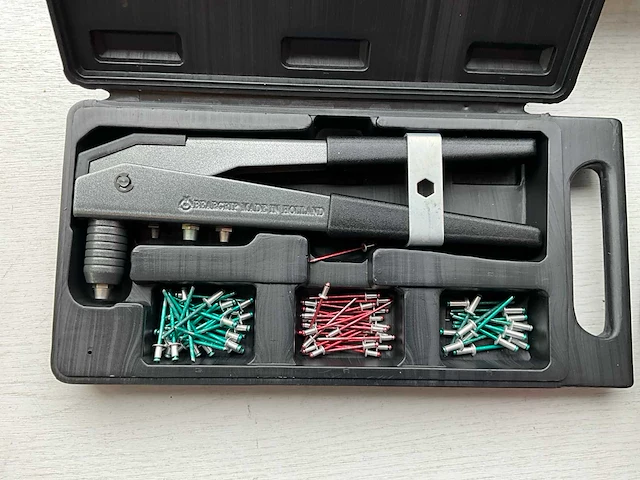 Ar-tool lr-061 blindklinknagelmachine - afbeelding 7 van  10