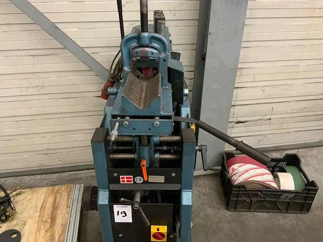Arborga 100 rsx pijp uithaal bandslijpmachine - afbeelding 5 van  7