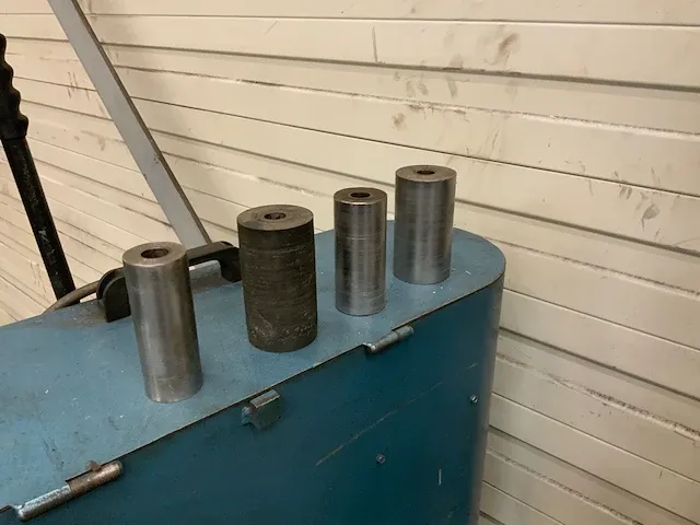 Arborga 100 rsx pijp uithaal bandslijpmachine - afbeelding 6 van  7