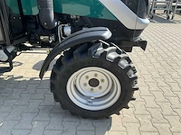 Arbos-lovol 2035 4x4 vierwielaangedreven landbouwtractor - afbeelding 4 van  31