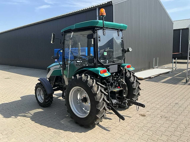 Arbos-lovol 2035 4x4 vierwielaangedreven landbouwtractor - afbeelding 23 van  31