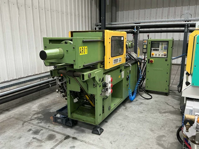 Arburg - 1991 - 270m allrounder 250-75 - spuitgietmachine - afbeelding 1 van  13