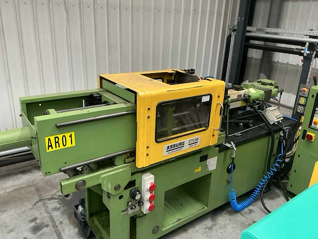 Arburg - 1991 - 270m allrounder 250-75 - spuitgietmachine - afbeelding 7 van  13