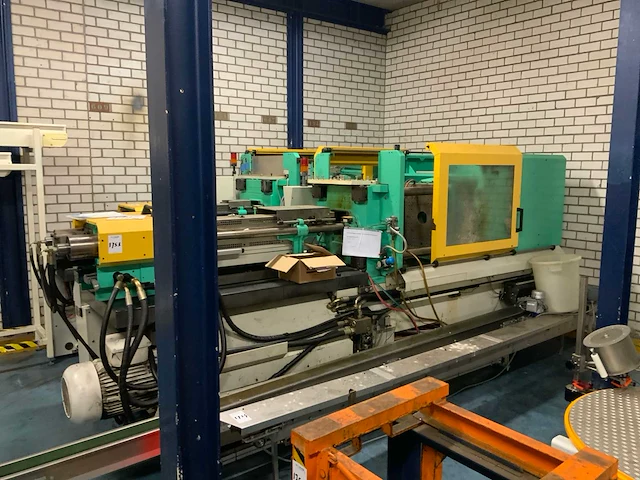 Arburg alrounder selecta spuitgietmachine (2x) - afbeelding 1 van  6