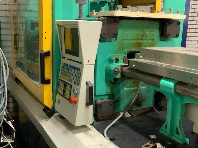 Arburg alrounder selecta spuitgietmachine (2x) - afbeelding 3 van  6