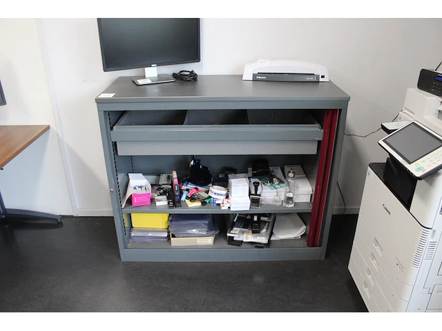 Archiefkast met afmeting 126 x 50 x 103 cm. - afbeelding 1 van  2