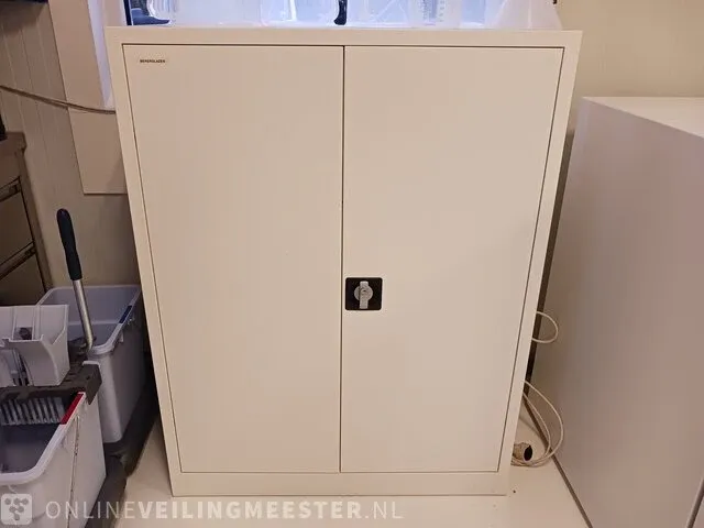 Archiefkast met inhoud burg - afbeelding 2 van  9