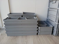 Archiefkast met inhoud | locatie roden - afbeelding 10 van  21