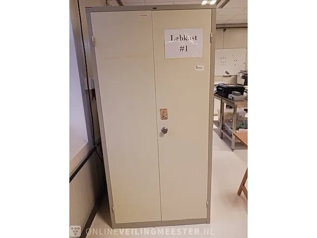 Archiefkast met inhoud - afbeelding 1 van  9