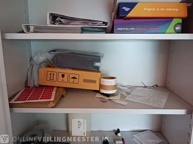 Archiefkast met inhoud - afbeelding 10 van  12