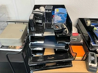 Archiefkast met kantoorartikelen - afbeelding 4 van  8