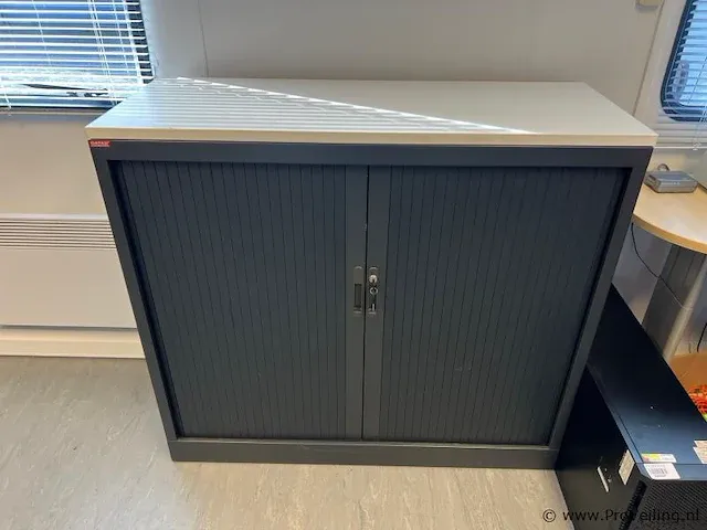 Archiefkast met roldeuren - 108x47x120 cm - afbeelding 2 van  2