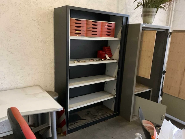 Archiefkast met roldeuren - afbeelding 3 van  3