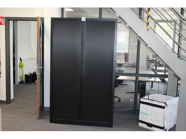 Archiefkast met twee roldeuren afm. 120 x 42 x 198 cm - afbeelding 1 van  3