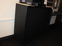 Archiefkast met twee roldeuren. afmeting. 120 x 25 x 106 cm - afbeelding 2 van  2