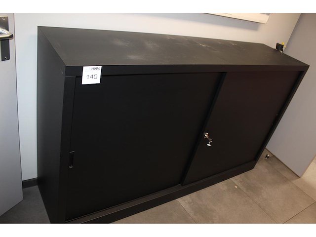 Archiefkast met twee schuifdeuren. afmeting 180 x 45 x 106 cm. - afbeelding 2 van  3