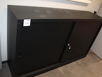 Archiefkast met twee schuifdeuren. afmeting 180 x 45 x 106 cm. - afbeelding 2 van  3