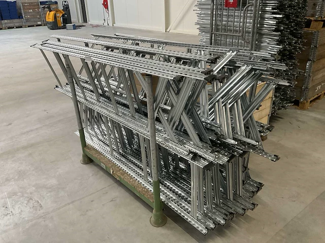 Archiefstelling materiaal - afbeelding 3 van  10