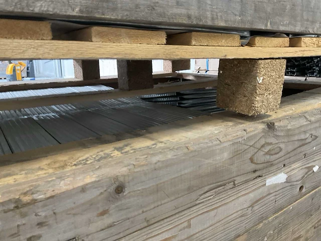 Archiefstelling materiaal - afbeelding 7 van  10