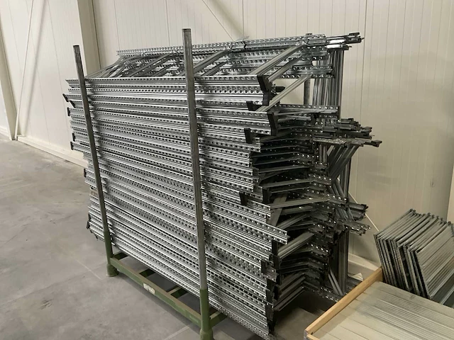 Archiefstelling materiaal - afbeelding 10 van  10