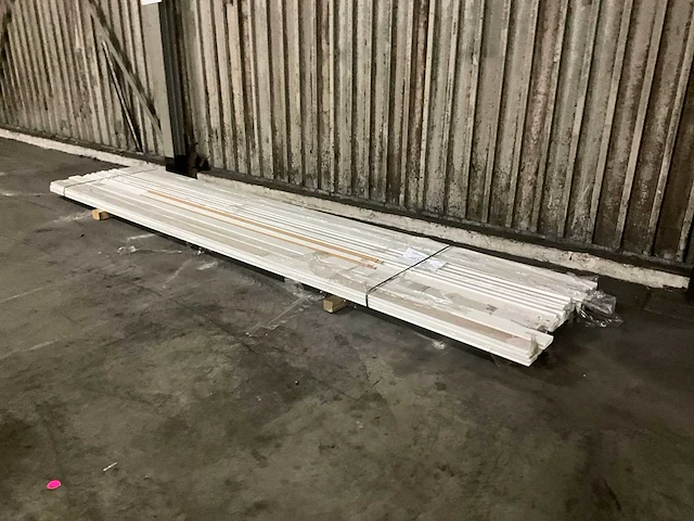 Architrafen en sierlijsten (51x) - afbeelding 1 van  8