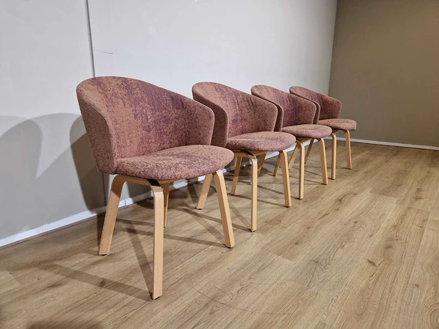 Arco - close - eetkamerstoelen - showroommodellen - afbeelding 10 van  12