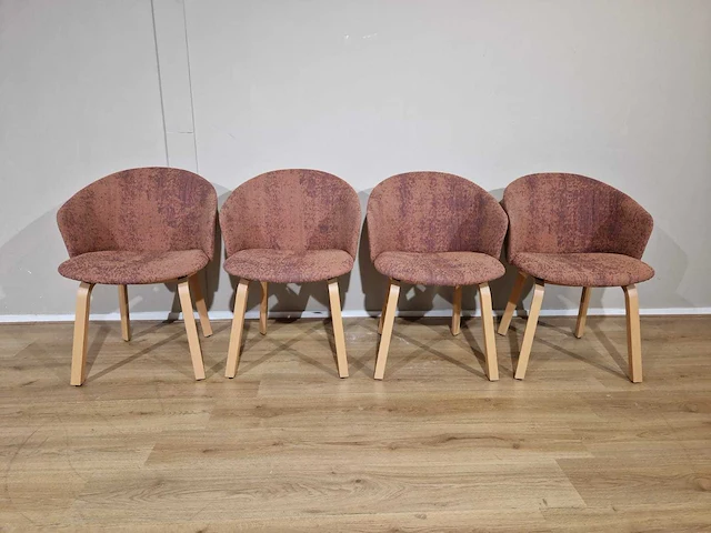 Arco - close - eetkamerstoelen - showroommodellen - afbeelding 1 van  12