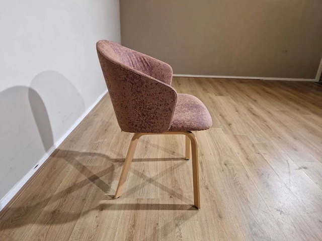 Arco - close - eetkamerstoelen - showroommodellen - afbeelding 5 van  12