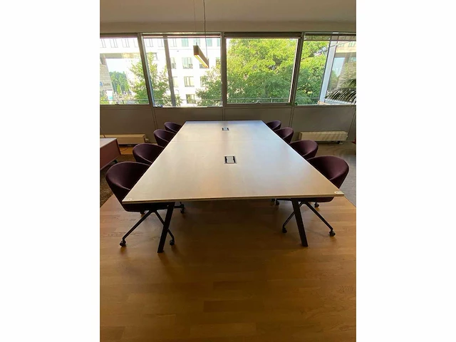 Arco close - design conferentie set 320x180 - afbeelding 3 van  27