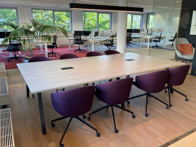 Arco close - design conferentie set 320x180 - afbeelding 1 van  27