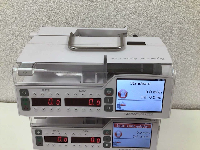 Arcomed usp6000 infuus pompen (4x) - afbeelding 2 van  6