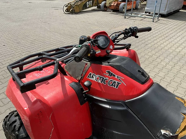 Arctic cat 700 4x4 diesel quad - afbeelding 11 van  11